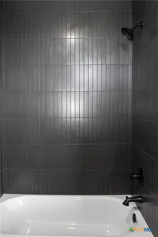 $669,000 | 16026 Honey Ridge Drive, Holland, TX 76534