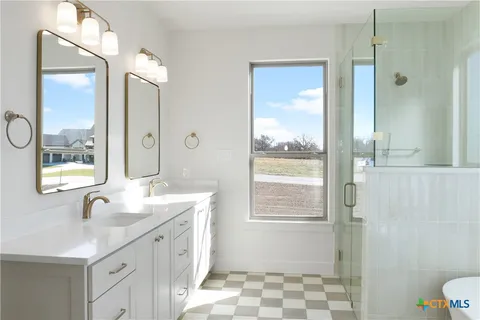 $669,000 | 16026 Honey Ridge Drive, Holland, TX 76534