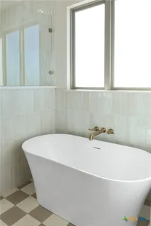 $669,000 | 16026 Honey Ridge Drive, Holland, TX 76534