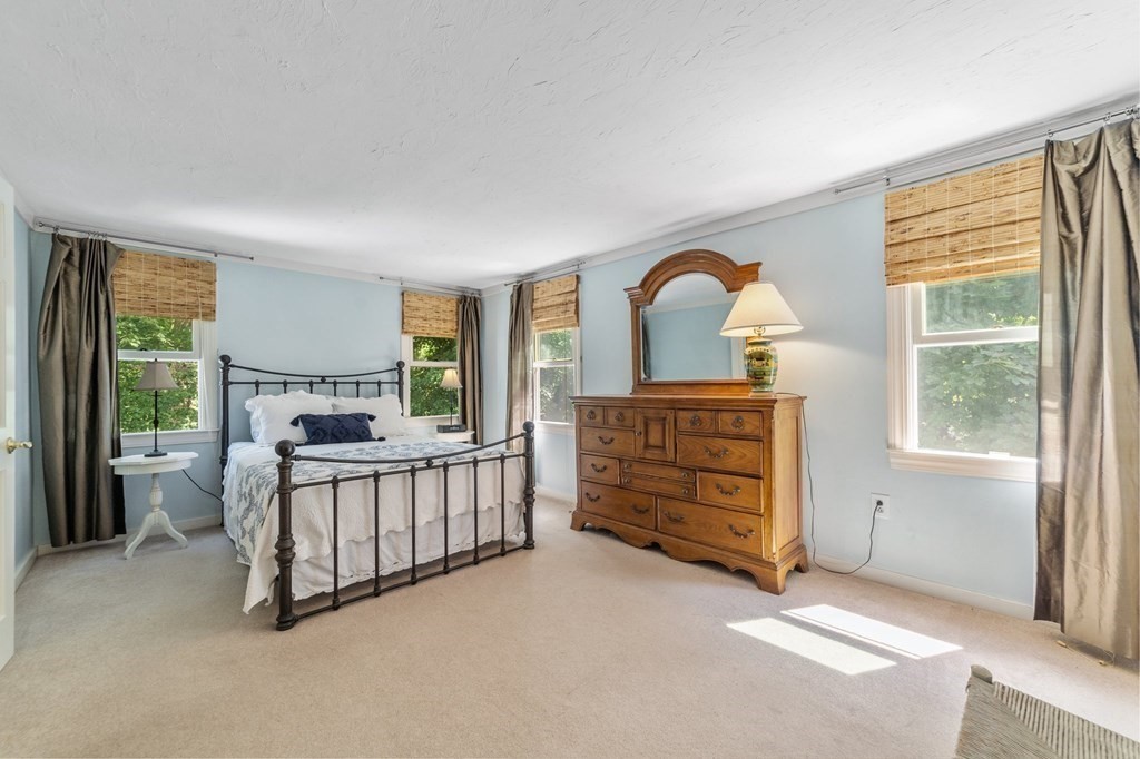 10 Egypt Beach Road Scituate, MA 02066 - Photo 11 of 28 Gallery Image 11