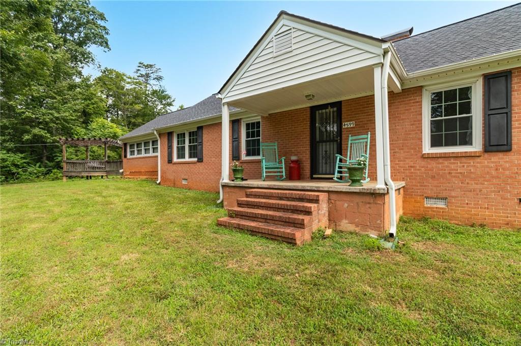 4599 Price Road Stoneville, NC 27048 - Photo 4 of 31 Gallery Image 4