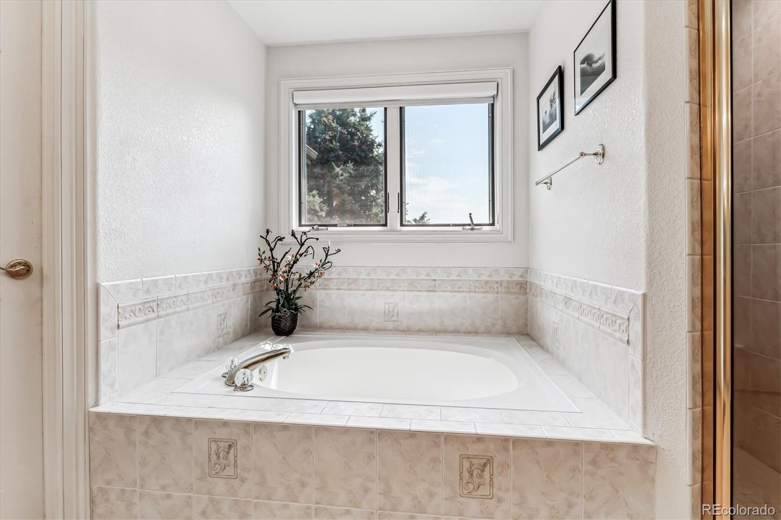 588 Ridgeside Drive Golden, CO 80401 - Photo 22 of 37 Gallery Image 22