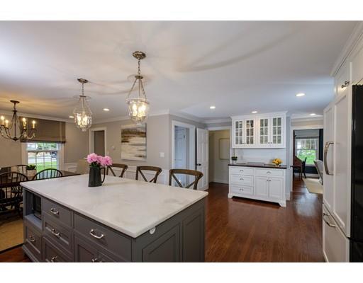 18 Hatters Hill Road Medfield, MA 02052 - Photo 7 of 27 Gallery Image 7