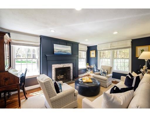 18 Hatters Hill Road Medfield, MA 02052 - Photo 8 of 27 Gallery Image 8