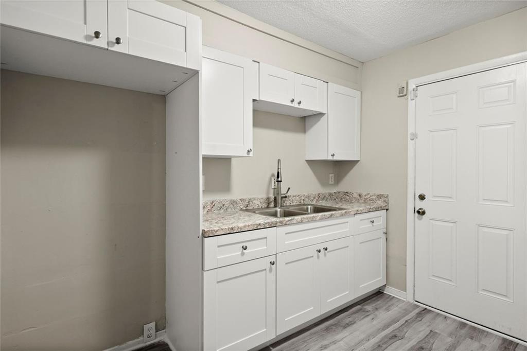 4701 Flat Shoals Road, Unit 5D Union City, GA 30291 - Photo 4 of 19