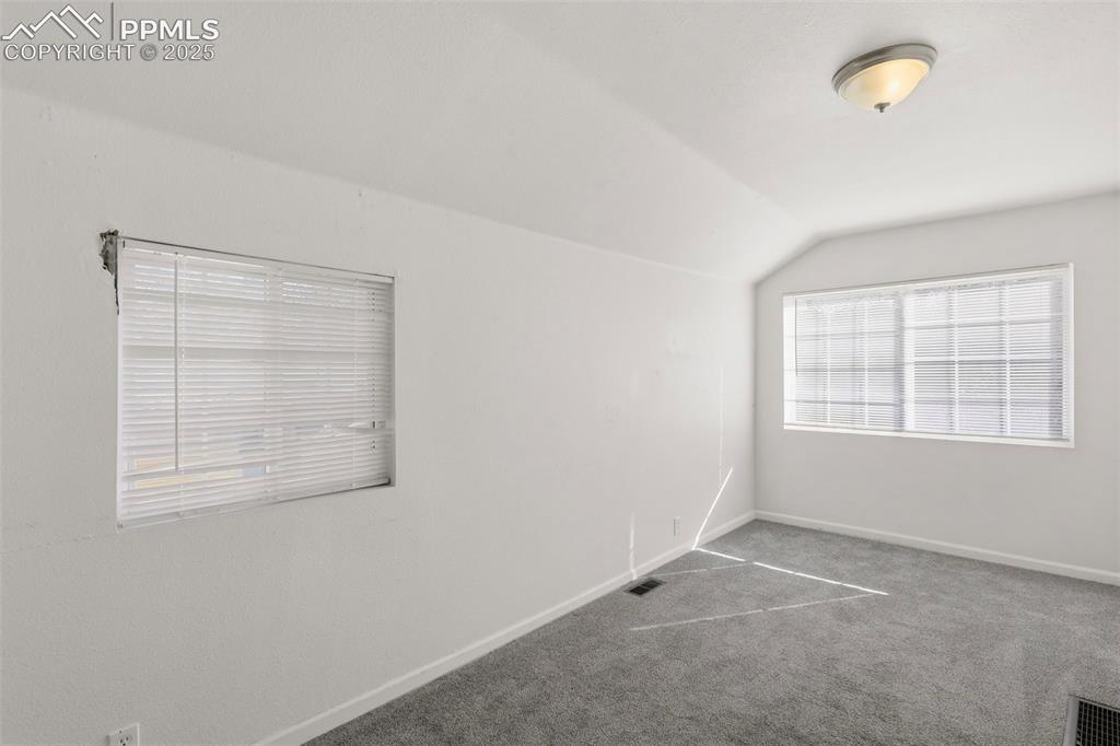 2004 Oak Way Colorado Springs, CO 80906 - Photo 14 of 25