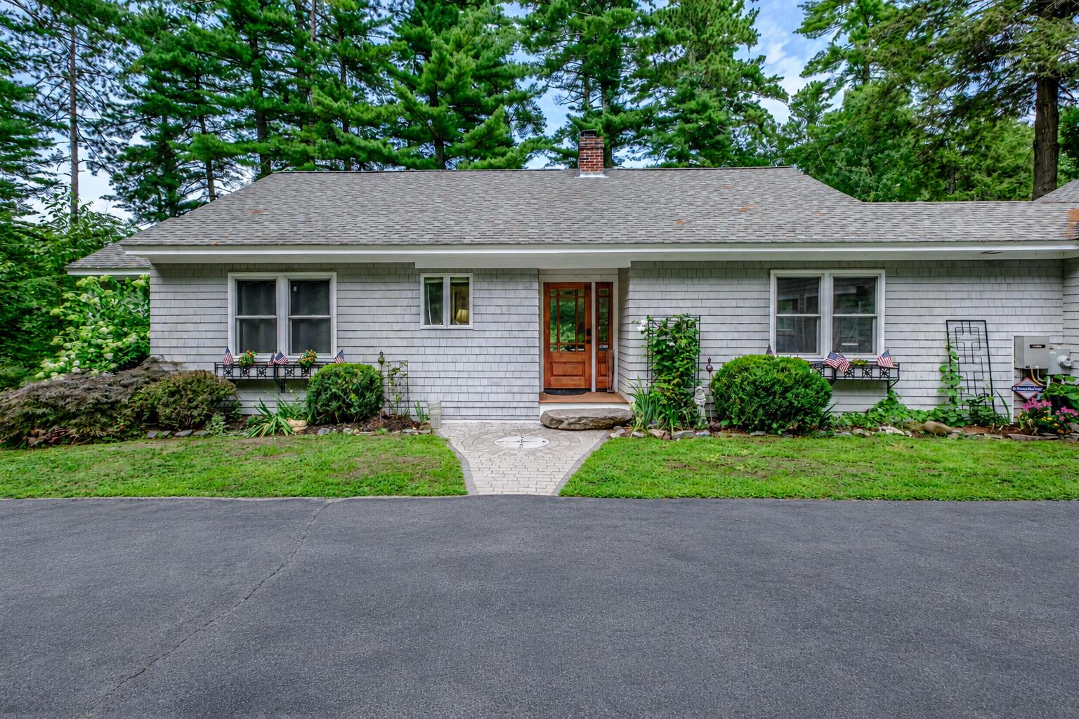 233 Smith Road Windham, ME 04062 - Photo 3 of 84 60003
