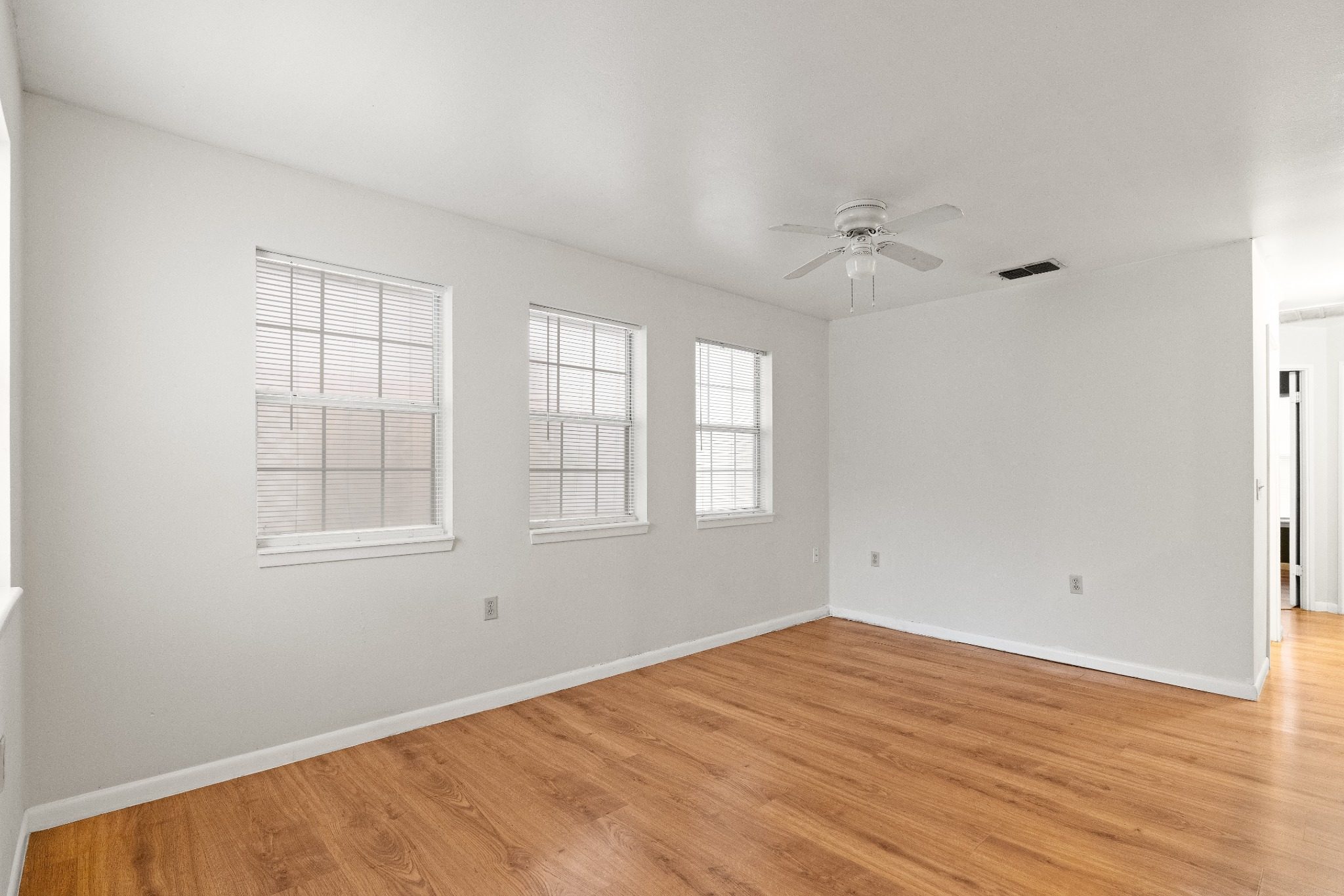 1304 Delano Street, Unit A Austin, TX 78721 - Photo 5 of 15