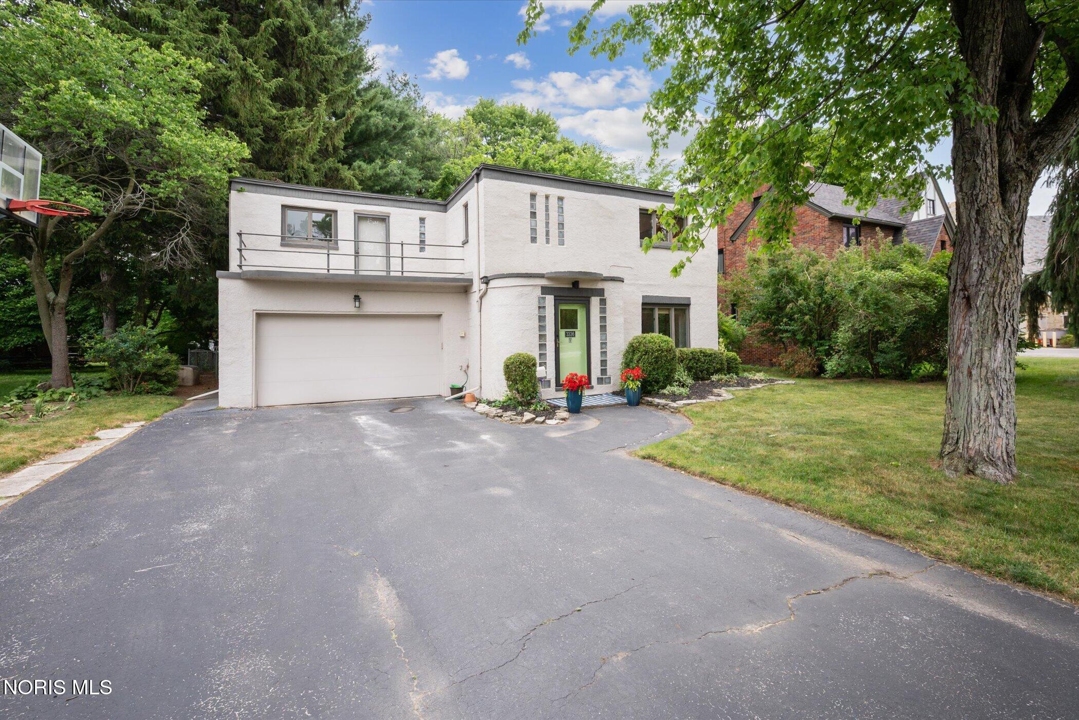 3336 Indian Road Toledo, OH 43606 - Photo 3 of 41 Gallery Image 3
