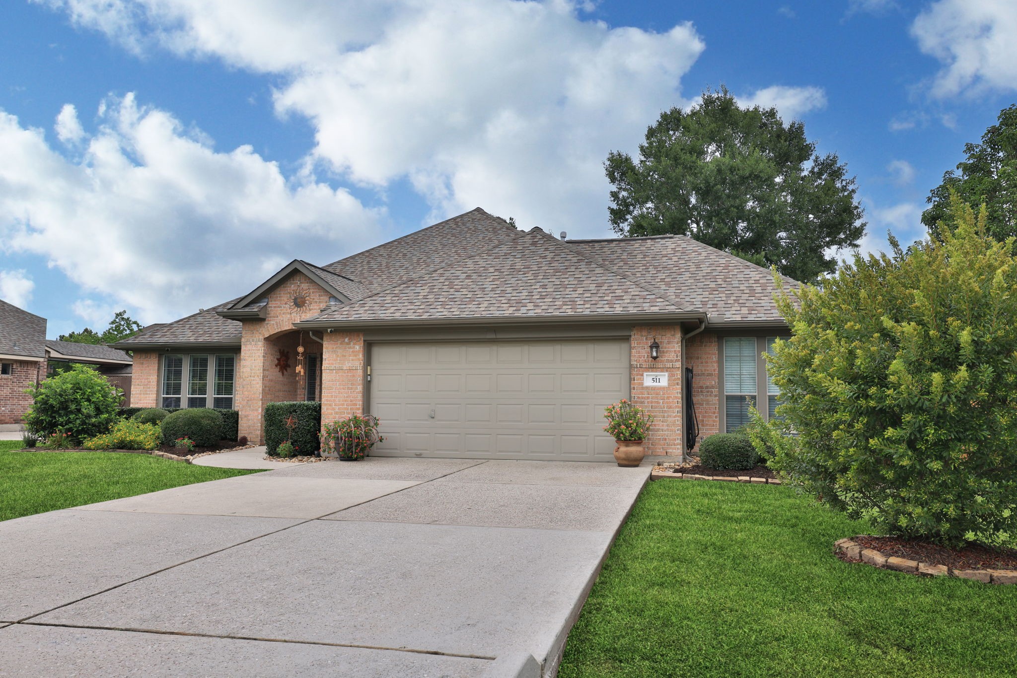 511 Oak Ridge Grove Circle Spring, TX 77386 - Photo 4 of 40