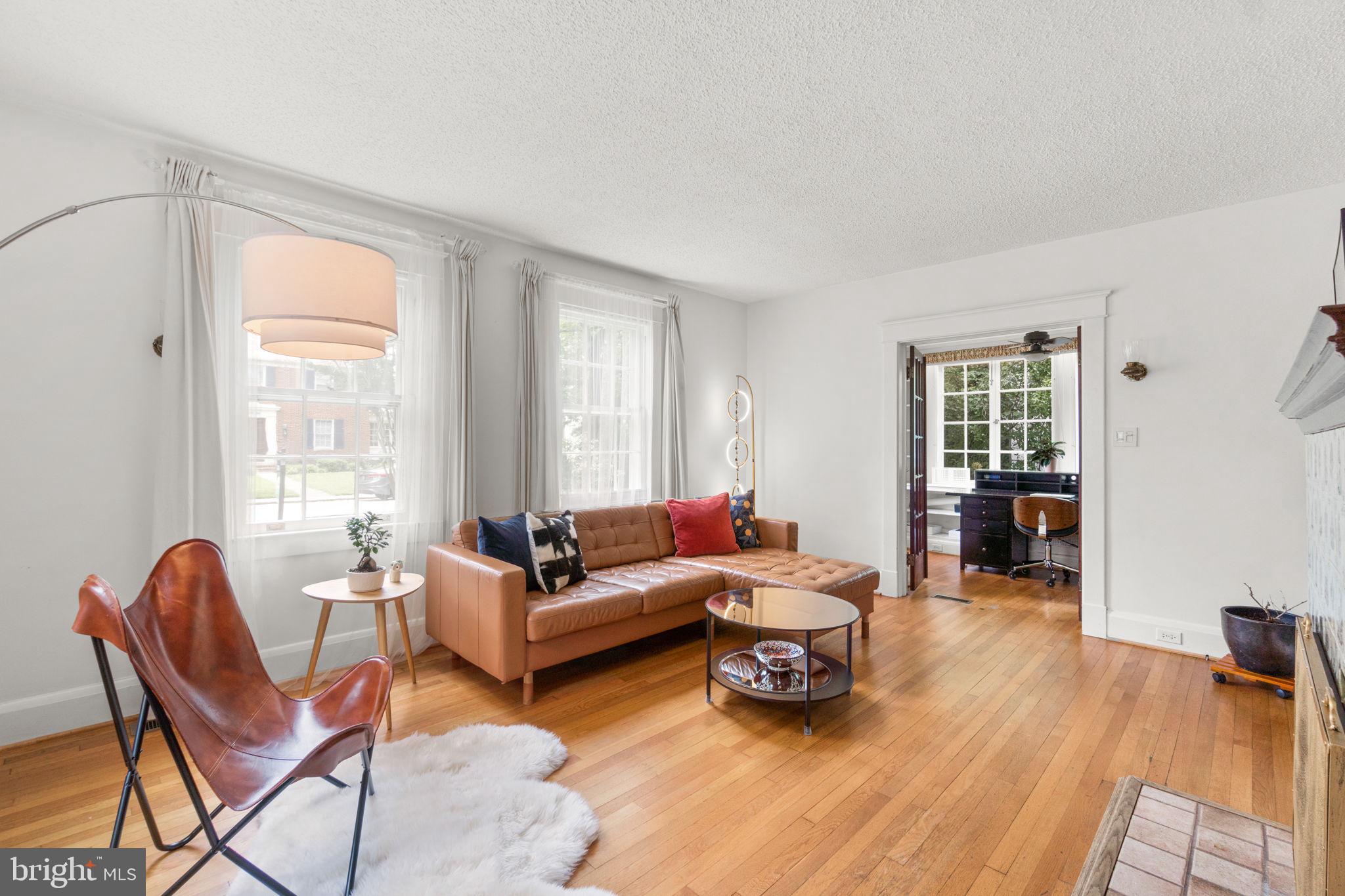 322 St Dunstans Road Baltimore, MD 21212 - Photo 5 of 36 Gallery Image 5