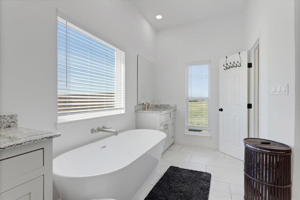 6514 Old Clarksville Road Reno, TX 75462 - Photo 25 of 30