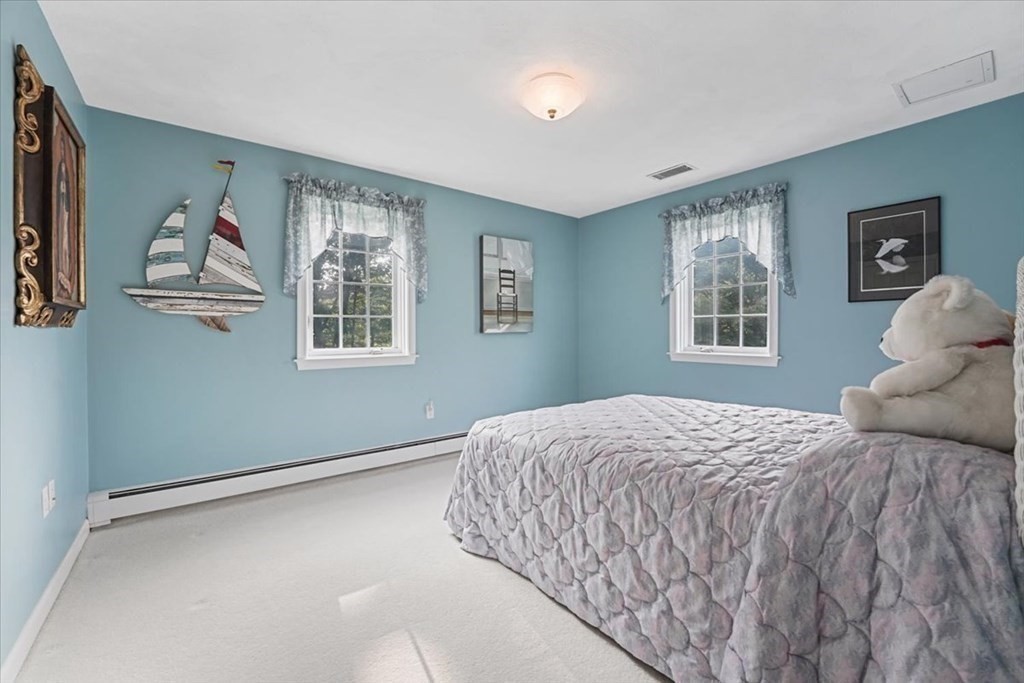 208 Far Reach Road Westwood, MA 02090 - Photo 28 of 40 Gallery Image 28