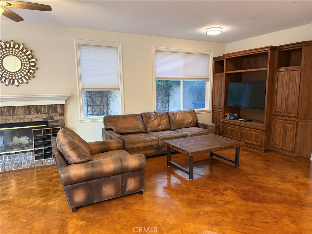 7 Foxcrest Irvine, CA 92620 - Photo 6 of 24