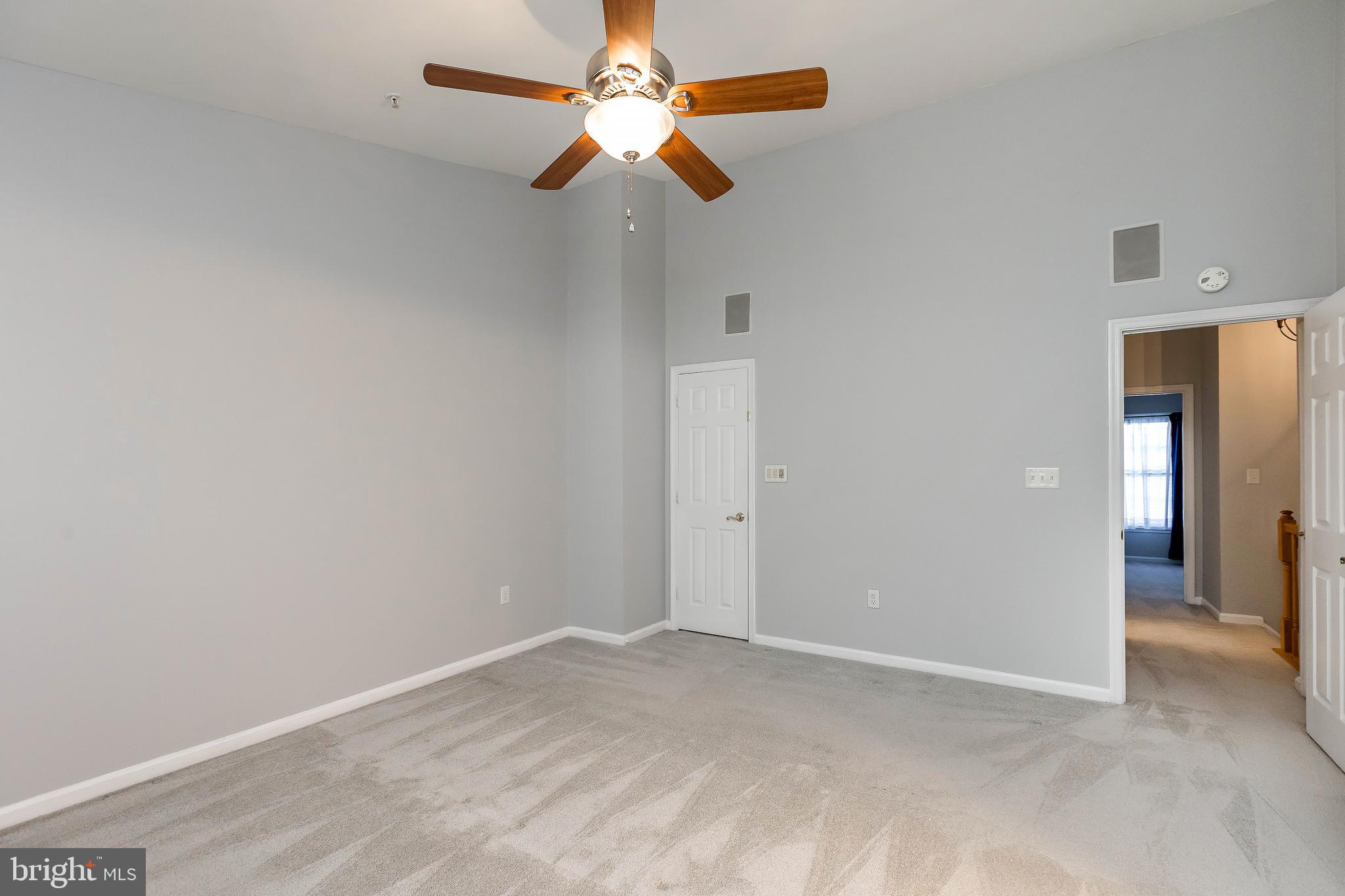 205 Ridgepoint Place Gaithersburg, MD 20878 - Photo 33 of 51 a view of empty room with ceiling fan