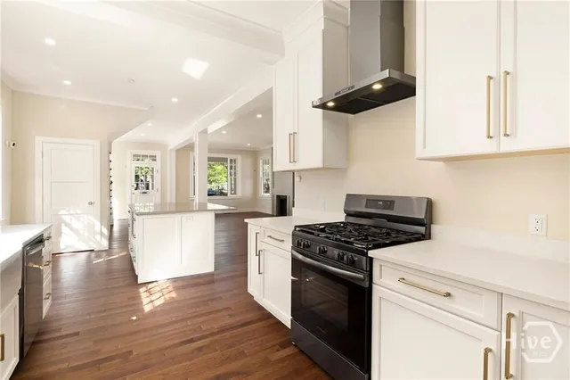 $575,000 | 627 West 37th Street, Savannah, GA 31415