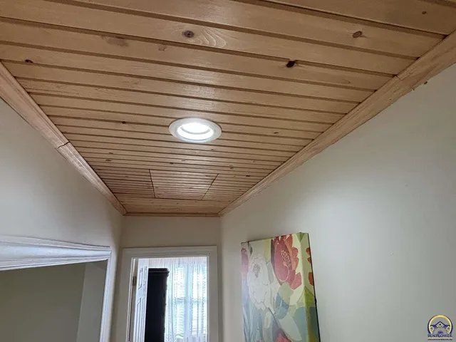 $284,900 | 13 Locust Street, Cottonwood Falls, KS 66845