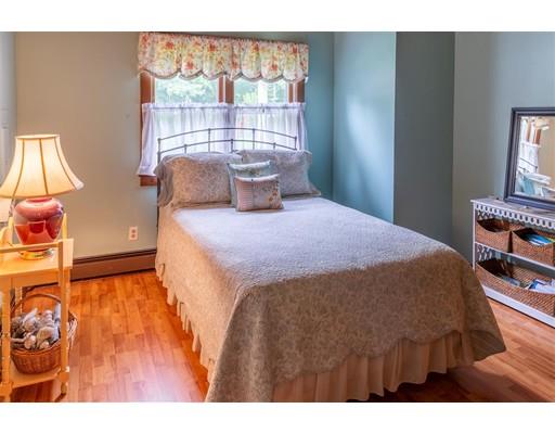 350 New Boston Road Fairhaven, MA 02719 - Photo 11 of 25 Gallery Image 11