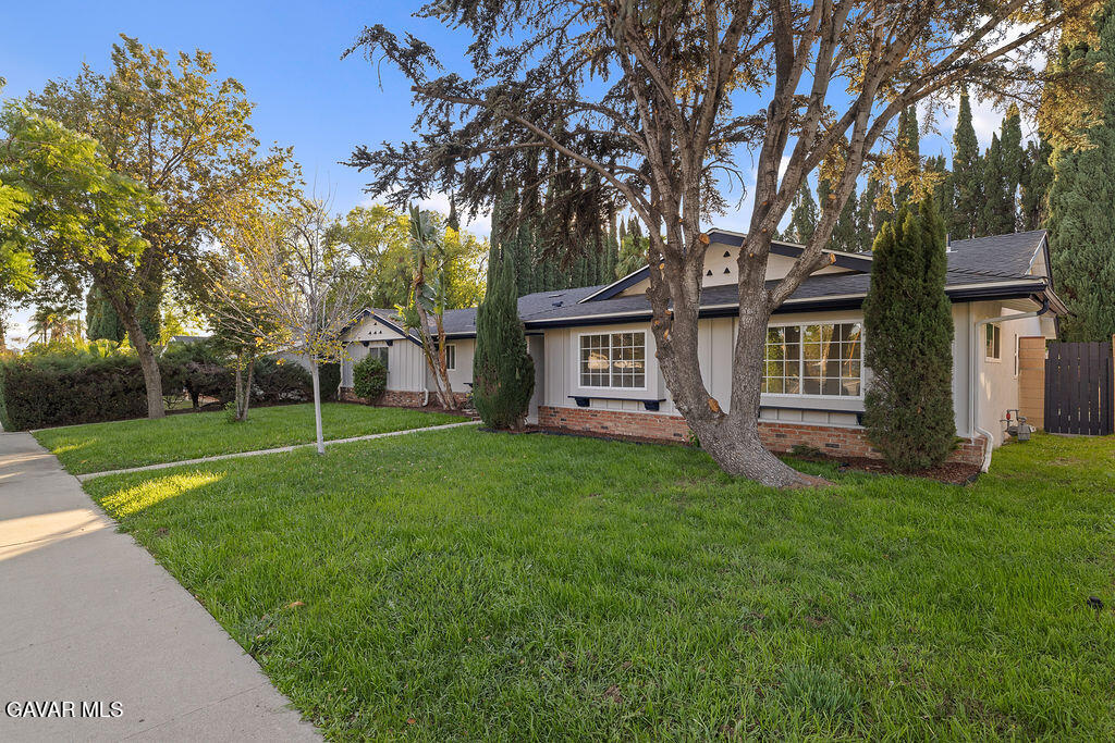 10557 Reseda Boulevard Porter Ranch, CA 91326 - Photo 36 of 37 _AR52663