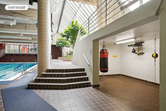 $525,000 | 531 Main Street, Unit 617 | Roosevelt Island