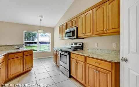 3903 El Rado Avenue Sebring, FL 33872 - Photo 2 of 22 Gallery Image 2