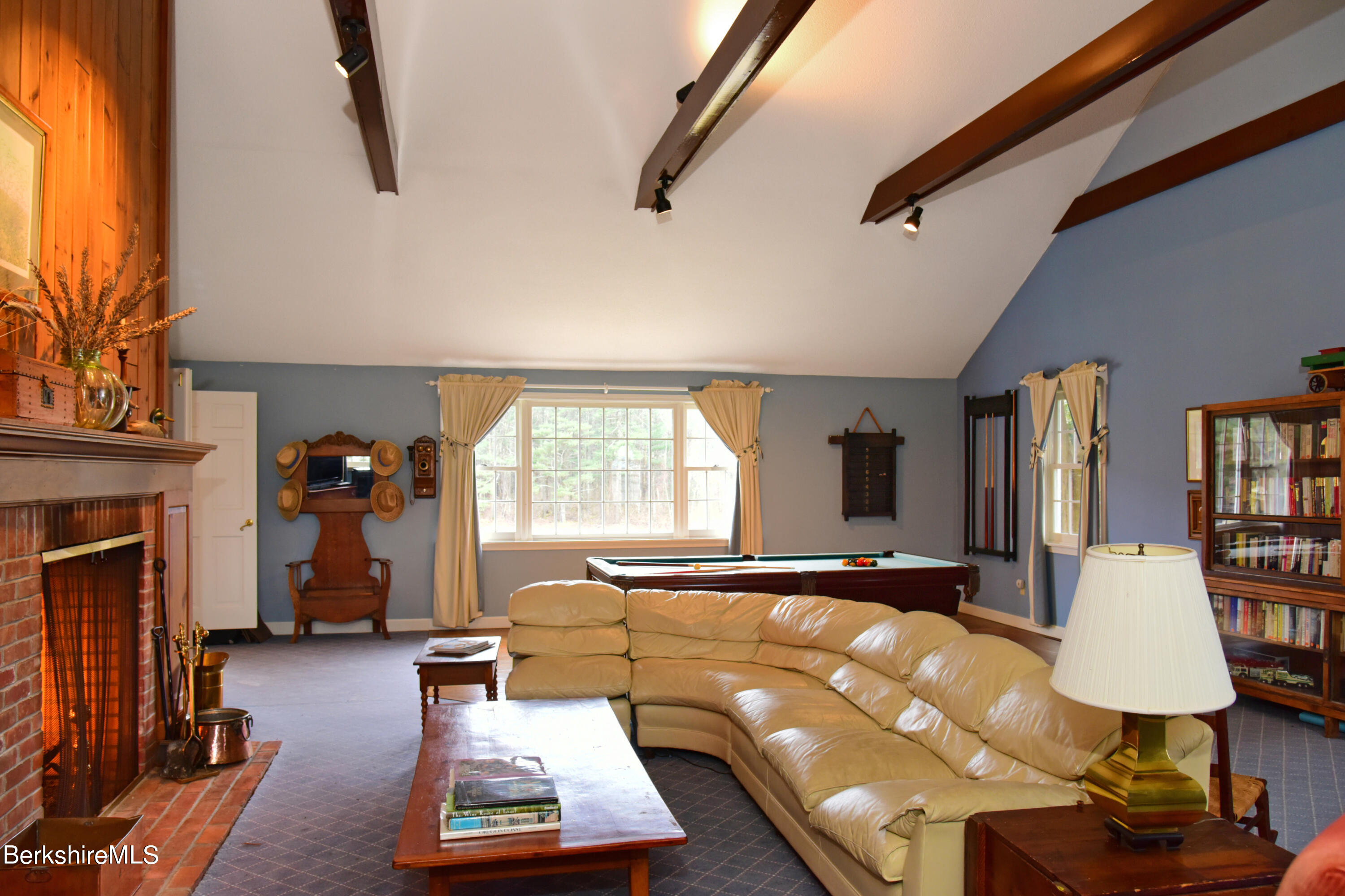 84 B North Undermountain Road Egremont, MA 01230 - Photo 23 of 62 Great Room