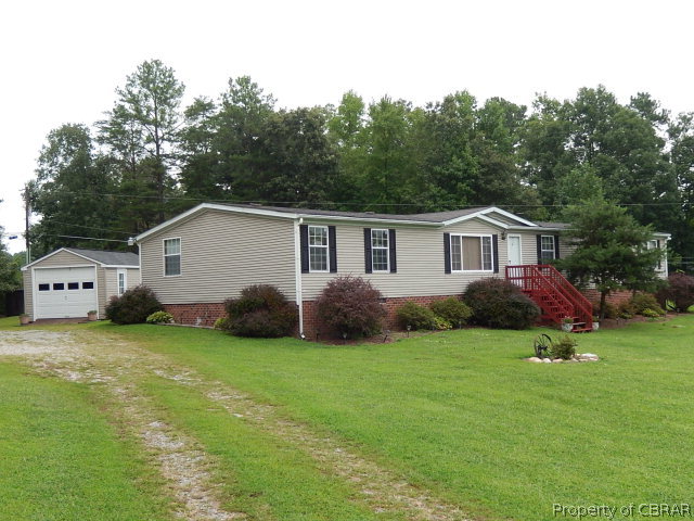 11607 Woods Cross Road Gloucester, VA 23061 - Photo 5 of 32