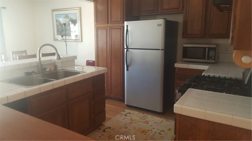 880 Robles Place Corona, CA 92882 - Photo 11 of 11