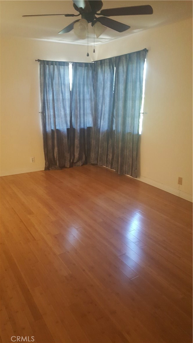 880 Robles Place Corona, CA 92882 - Photo 6 of 11