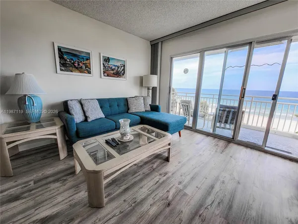 $4,200 | 1750 South Ocean Boulevard, Unit 509E, Lauderdale-by-the-Sea, FL 33062