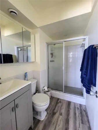 $4,200 | 1750 South Ocean Boulevard, Unit 509E, Lauderdale-by-the-Sea, FL 33062