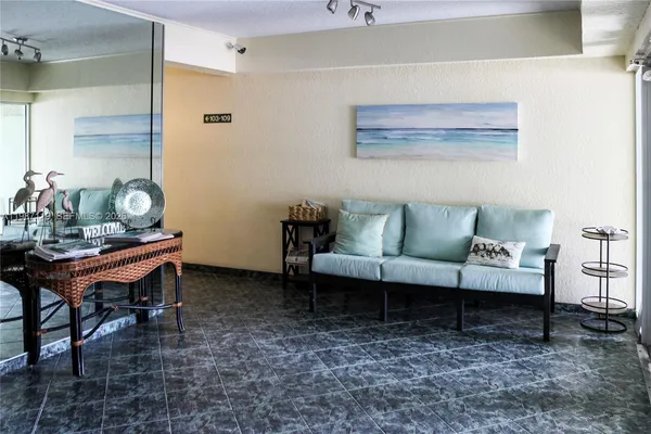 $4,200 | 1750 South Ocean Boulevard, Unit 509E, Lauderdale-by-the-Sea, FL 33062
