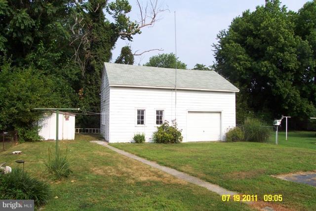 103 Rambler Road Cambridge, MD 21613 - Photo 1 of 19 2 story barn/garage/workshop