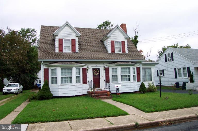 103 Rambler Road Cambridge, MD 21613 - Photo 11 of 19 A few doors down