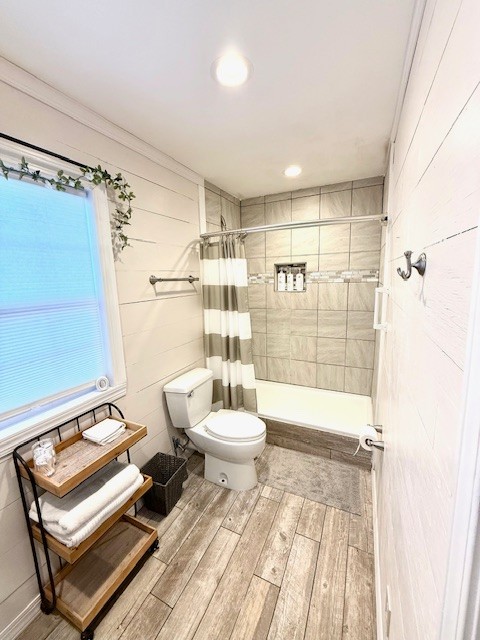 148 Green Hill Drive Grand Rivers, KY 42045 - Photo 61 of 65 a bathroom with a toilet a sink and shower