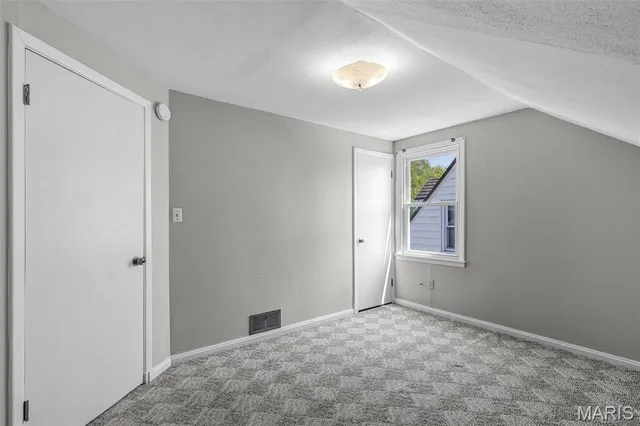 $169,500 | 6932 Florian Avenue, St. Louis, MO 63121