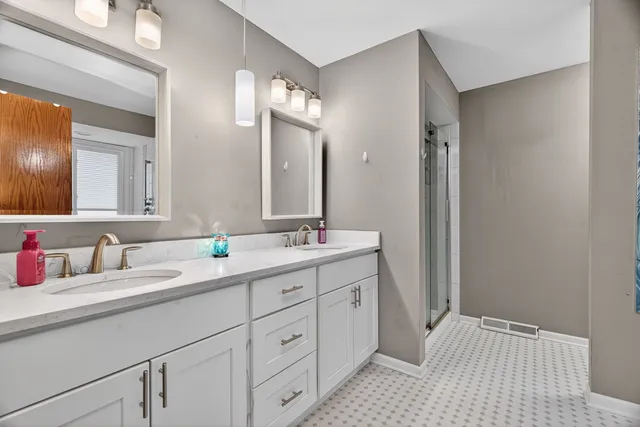 $609,900 | 13940 South Teakwood Drive, Homer Glen, IL 60491