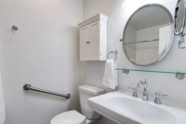 $589,000 | 1517 Camelot Drive, Corona, CA 92882