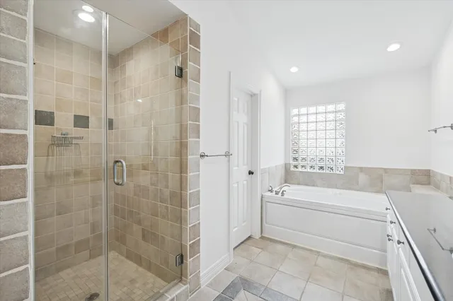 $899,000 | 2638 Wroxton Road, West University Place, TX 77005