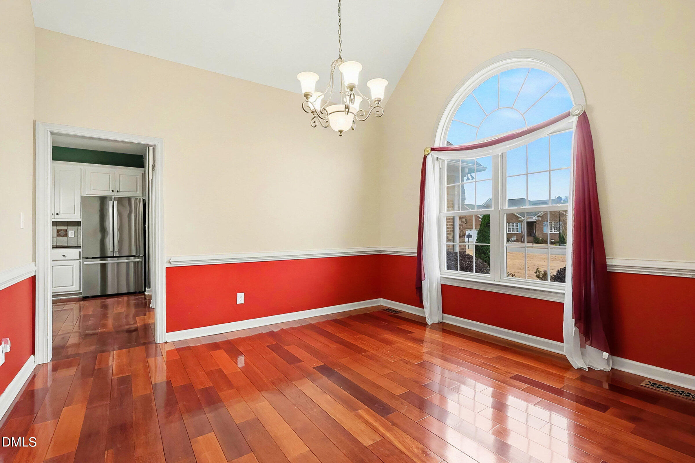 346 Broadmoor Way Clayton, NC 27520 - Photo 13 of 55 010_file_734