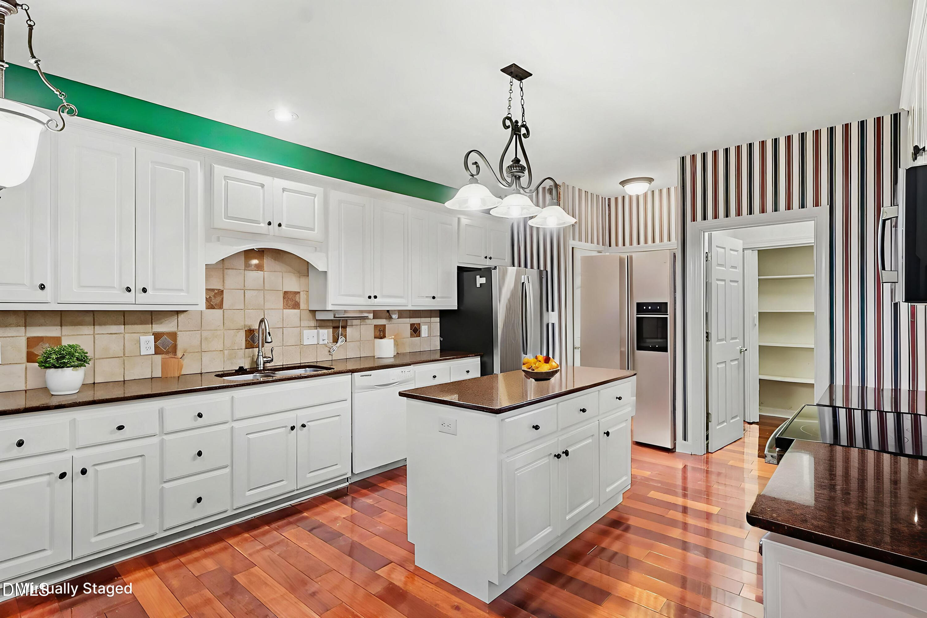 346 Broadmoor Way Clayton, NC 27520 - Photo 16 of 55 file_496 - Kitchen - Standard - 2