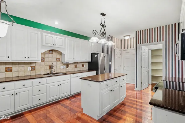 $469,000 | 346 Broadmoor Way, Clayton, NC 27520