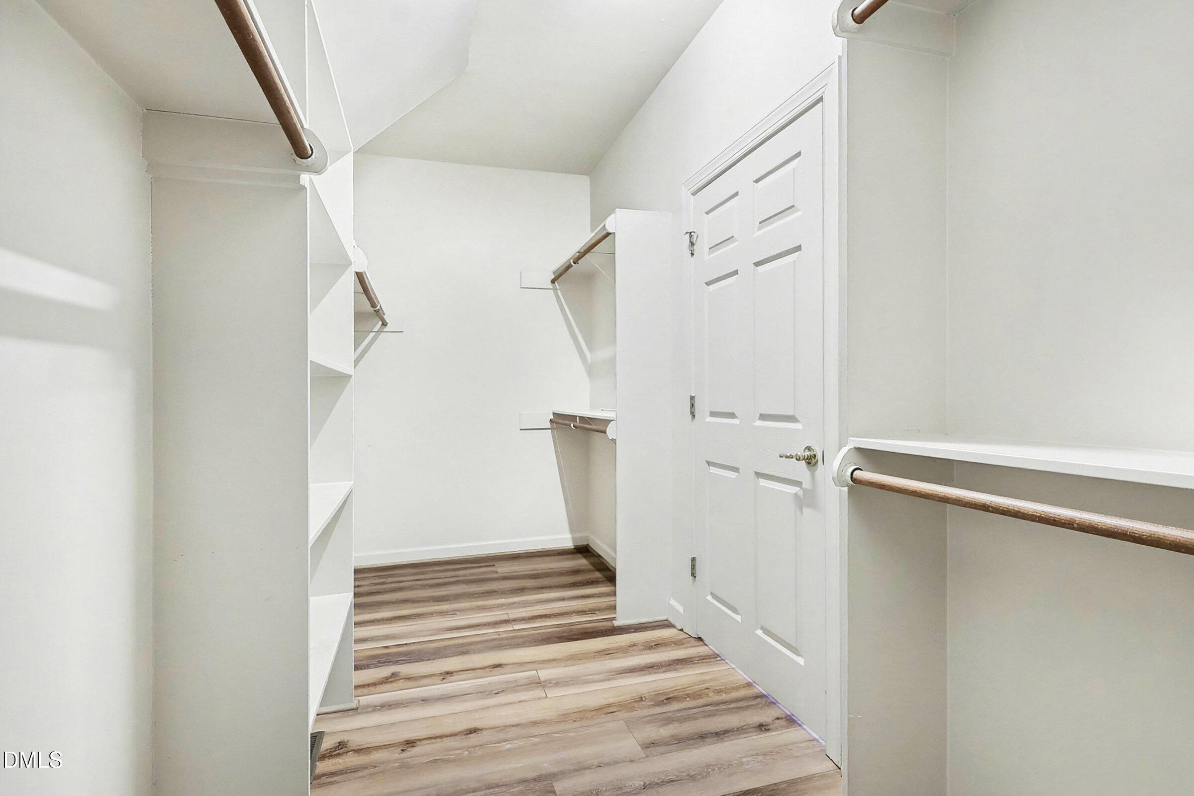 346 Broadmoor Way Clayton, NC 27520 - Photo 29 of 55 023_file_975