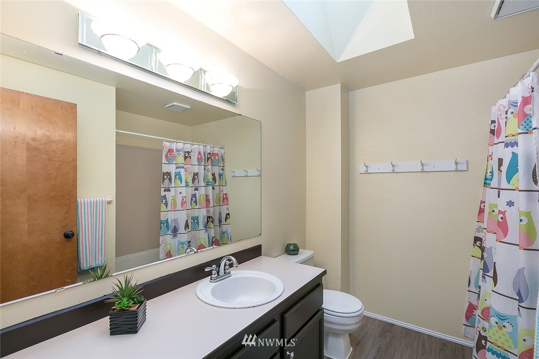 2019 237th Street Southeast Bothell, WA 98021 - Photo 15 of 19