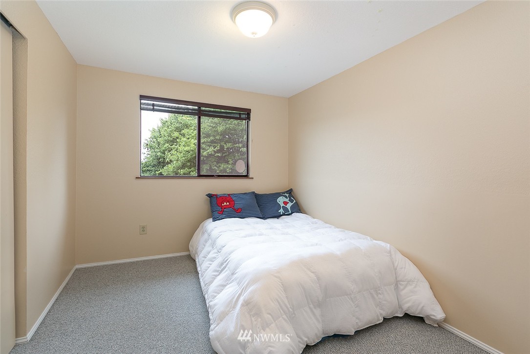 2019 237th Street Southeast Bothell, WA 98021 - Photo 16 of 19