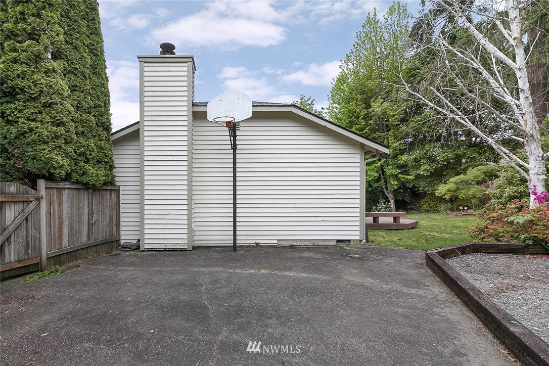 2019 237th Street Southeast Bothell, WA 98021 - Photo 18 of 19
