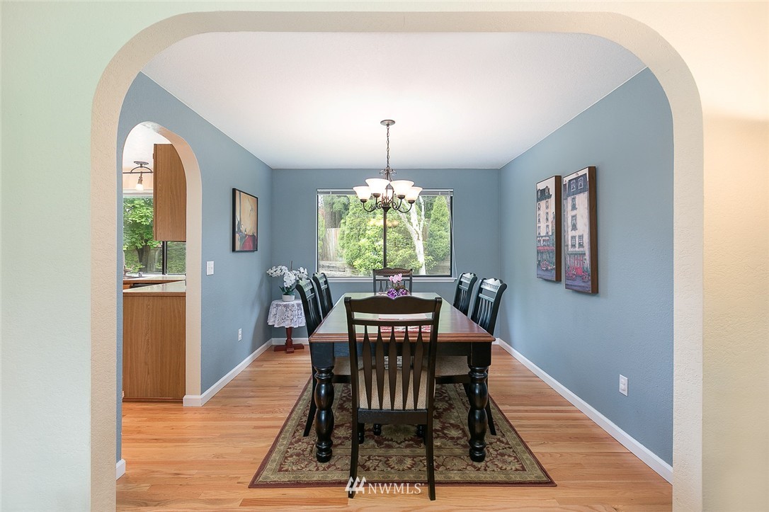 2019 237th Street Southeast Bothell, WA 98021 - Photo 5 of 19