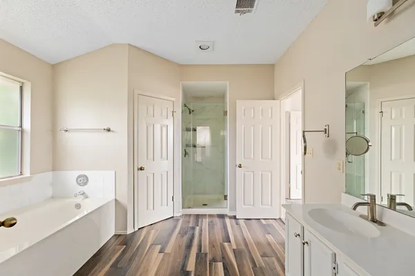 $2,450 | 13202 Amasia Drive, Austin, TX 78729