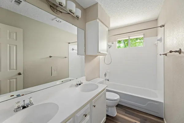 $2,450 | 13202 Amasia Drive, Austin, TX 78729
