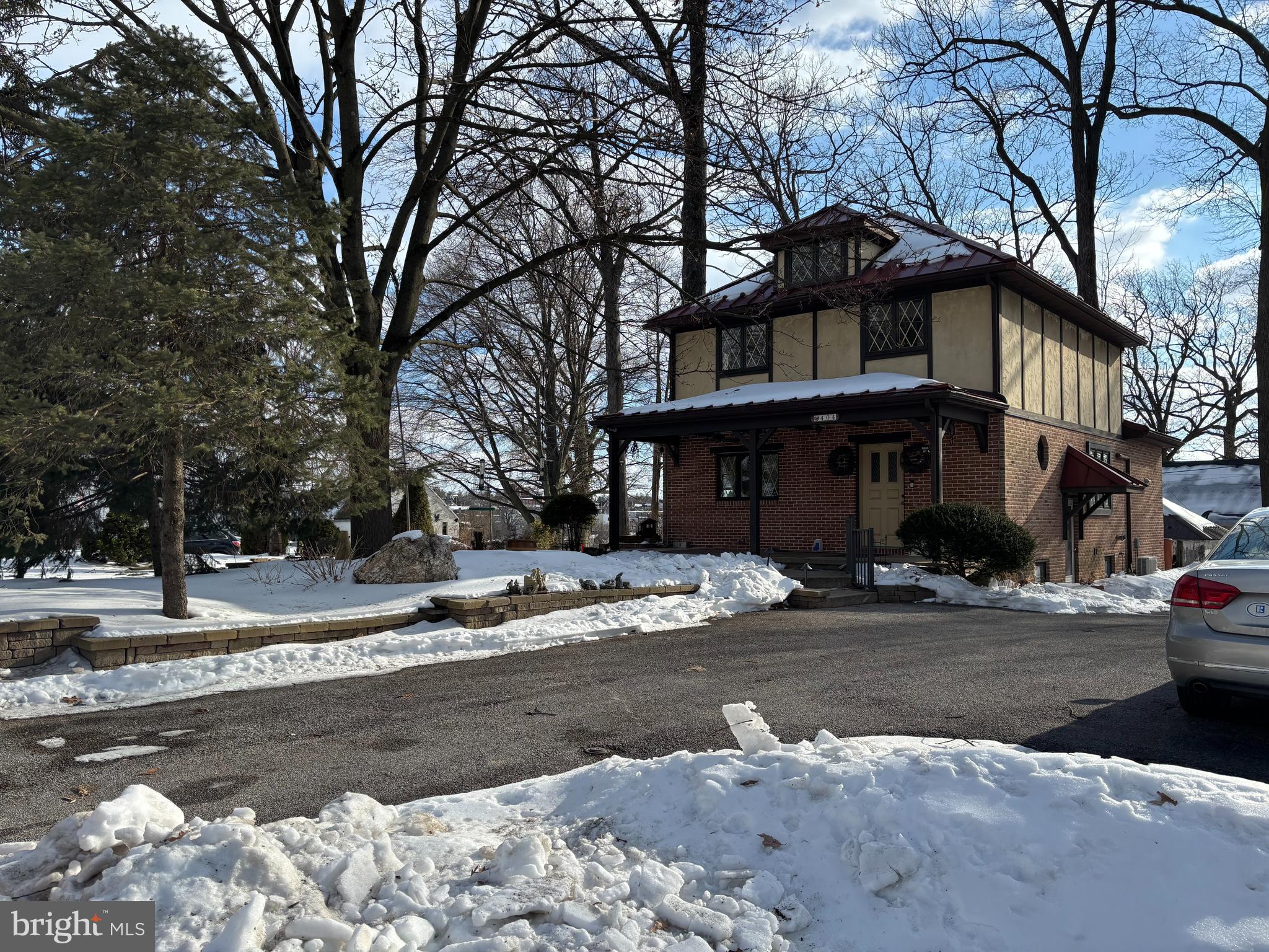 404 North Main Street Red Lion, PA 17356 - Photo 2 of 31 a front view of a building with street view